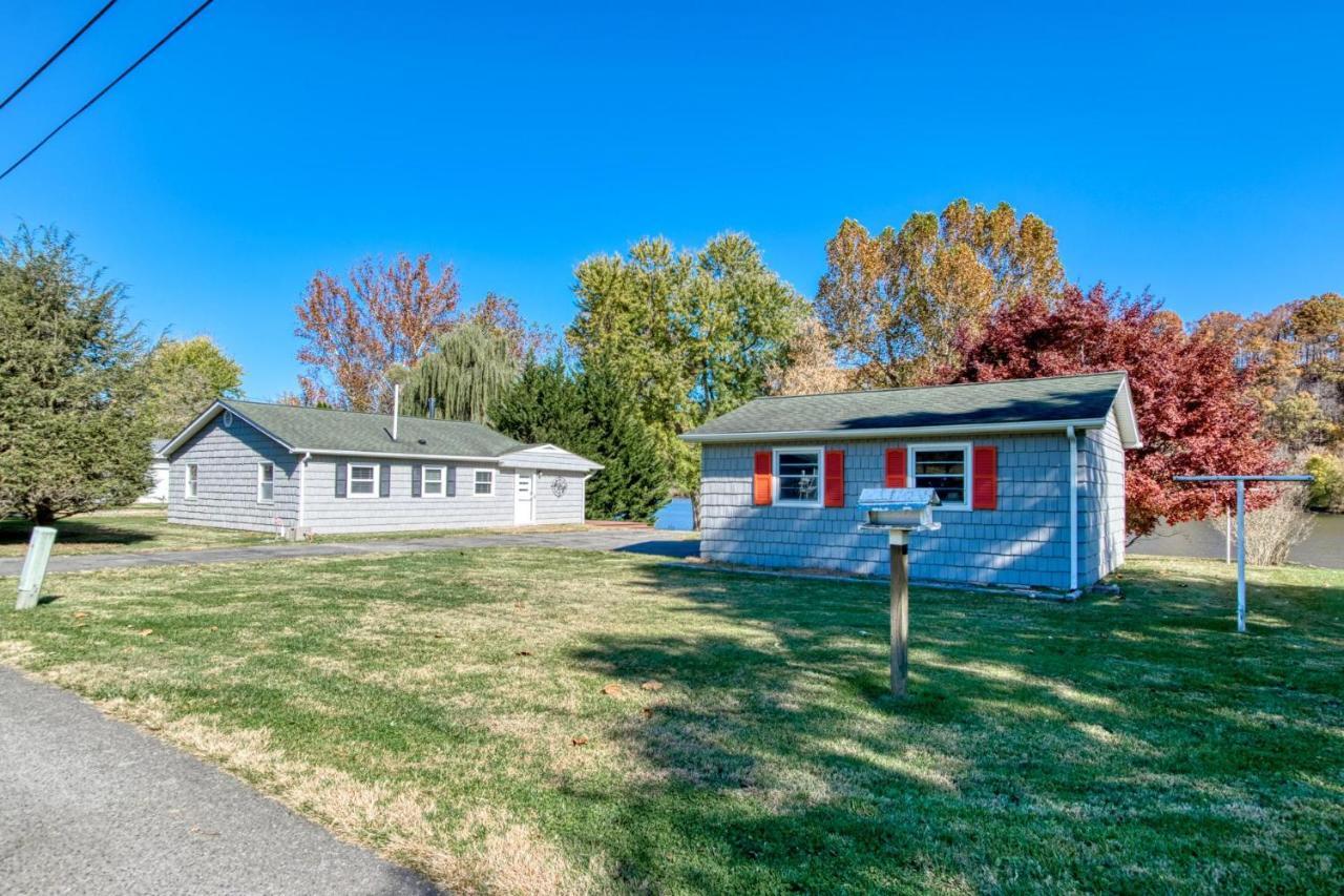 House On The New River, 3Br, 20 Minutes From Vt Radford Exterior foto